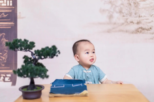 澧县宝宝总是抠鼻子 澧县宝宝总是抠鼻子